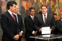 Governador Beto Richa, recebe coletânea de cadernos orientadores para a contratação de obras e serviços de engenharia, assina protocolo de intenções entre a Secretaria de Estado da Infraestrutura e Logística e IPARDES - Instituto Paranaense de Desenvolvimento Econômico e Social, termo contratual entre a Secretaria de Estado da Infraesetrutura e Logística e TECPAR - Instituto de Tecnologia do Paraná, anúncia o pagamento do primeiro lote de precatórios de pequeno valor, entrega ao Tribunal de