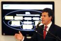 Governador Beto Richa, recebe coletânea de cadernos orientadores para a contratação de obras e serviços de engenharia, assina protocolo de intenções entre a Secretaria de Estado da Infraestrutura e Logística e IPARDES - Instituto Paranaense de Desenvolvimento Econômico e Social, termo contratual entre a Secretaria de Estado da Infraesetrutura e Logística e TECPAR - Instituto de Tecnologia do Paraná, anúncia o pagamento do primeiro lote de precatórios de pequeno valor, entrega ao Tribunal de
