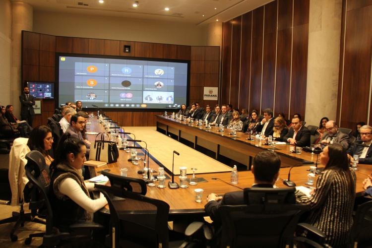 PGE-PR lança guias práticos sobre a Nova Lei de Licitações