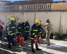 Corpo de Bombeiros forma brigadistas na PGE
