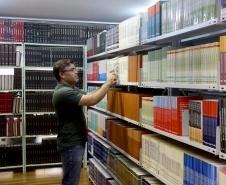 PGE convida para exposição de 70 anos de sua biblioteca