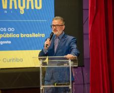 Iniciativa da Advocacia-Geral da União, projeto Caravanas da Inovação percorre os estados para debater o tema com procuradorias, por meio de workshops, treinamentos e desafios de inovação. O Paraná já recebeu a fase de evento online e agora realiza a etapa presencial.