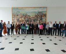 Estado, MPPR e Klabin fecham acordo para ampliação do Parque Guartelá