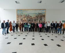 Estado, MPPR e Klabin fecham acordo para ampliação do Parque Guartelá