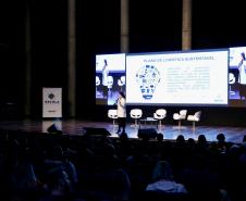 Paraná capacita mais de 1.000 pessoas em congresso sobre a Nova Lei de Licitações