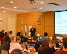 Evento é fruto de parceria entre Procuradoria-Geral do Estado, Escola da Advocacia-Geral da União, Procuradoria-Geral Federal e Procuradoria do Município de Curitiba, e contou com participação de cerca de 80 estagiários