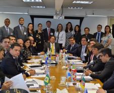 Pge/PR assina termo de cooperação 