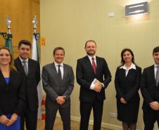 Dra. Paula Schmitz de Schmitz, Dr. Paulo Sérgio Rosso, Dr. Ubirajara Ayres Gasparin, Dr. Vicente de Paula Ataide Junior, Dra. Leila Cuéllar e Dr. Roberto Benghi Del Claro