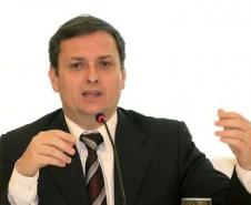 Sérgio Cruz Arenhardt foi o convidado para falar no Ciclo de Palestras do Novo CPC, promovido pela Escola Superior da Procuradoria Geral do Estado do Paraná