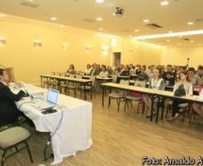 Sérgio Cruz Arenhardt foi o convidado para falar no Ciclo de Palestras do Novo CPC, promovido pela Escola Superior da Procuradoria Geral do Estado do Paraná