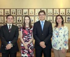 Procurador da República, Dr. Sérgio Arenhardt, chefe de gabinete da PGE, Dra. Audrey Kyt, procurador-chefe do Contencioso Fiscal, Dr. Júlio da Costa Rostirola Aveiro, e coordenadoria de Estudos Jurídicos, Dra. Leila Cuéllar