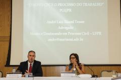 Mesa para palestra do professor André Luiz Bäuml Tesser foi coordenada pela procuradora e doutora Aldacy Rachid Coutinho