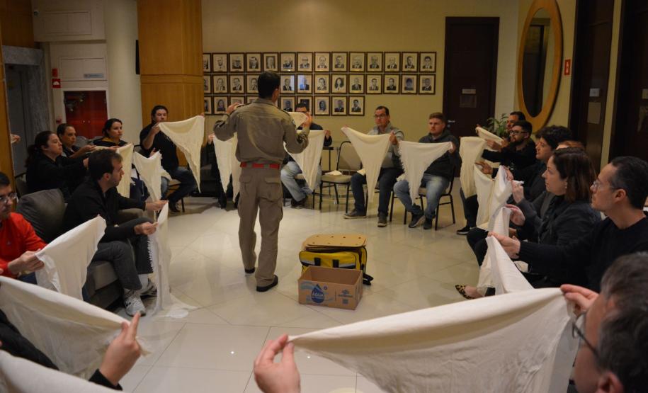 Corpo de Bombeiros forma brigadistas na PGE