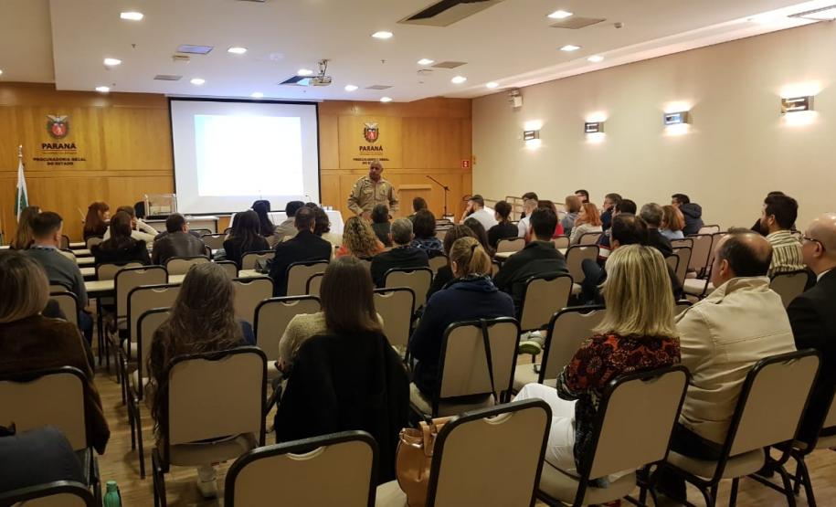 Corpo de Bombeiros forma brigadistas na PGE