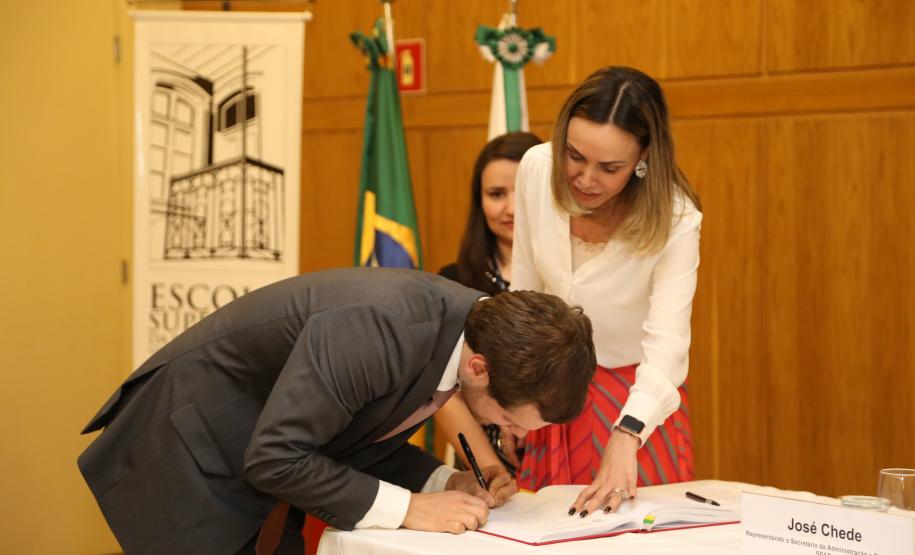 Novos procuradores tomam posse na PGE