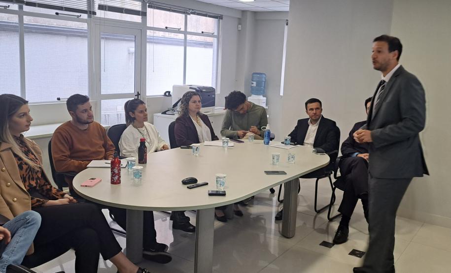 Servidores da PGE-PR concluem curso sobre a Nova Lei de Licitações