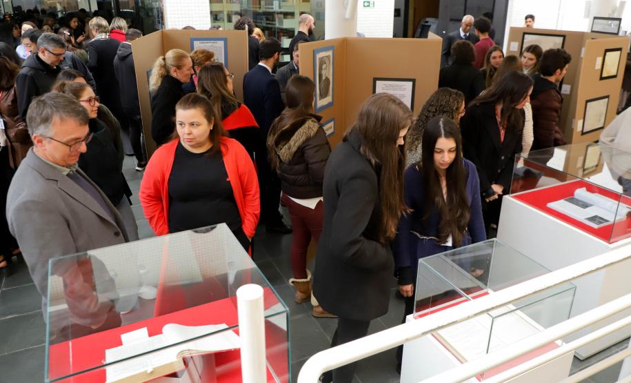 PGE-PR celebra 77 anos com exposição sobre Emancipação Política do Paraná