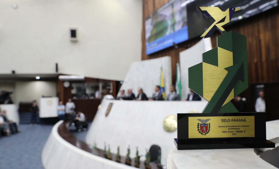 PGE-PR conquista dois troféus em premiação promovida pela Secretaria da Fazenda