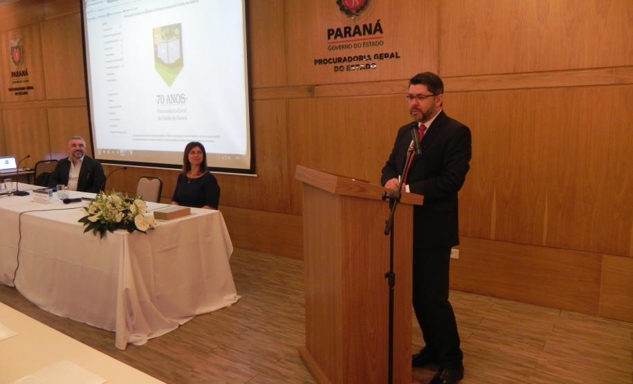 O procurador-geral Paulo Sérgio Rosso fez um balanço das principais ações desenvolvidas pela instituição durante 2016 e falou de suas expectativas para o próximo ano