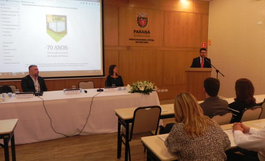 O procurador-geral Paulo Sérgio Rosso fez um balanço das principais ações desenvolvidas pela instituição durante 2016 e falou de suas expectativas para o próximo ano