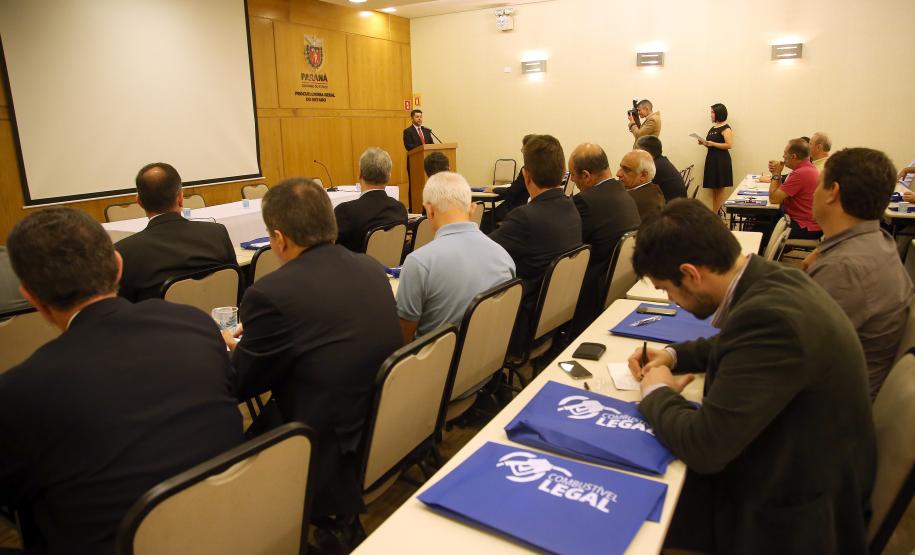 Durante o evento, destacou-se a necessidade de um esforço maior de fiscalização e repressão à sonegação fiscal