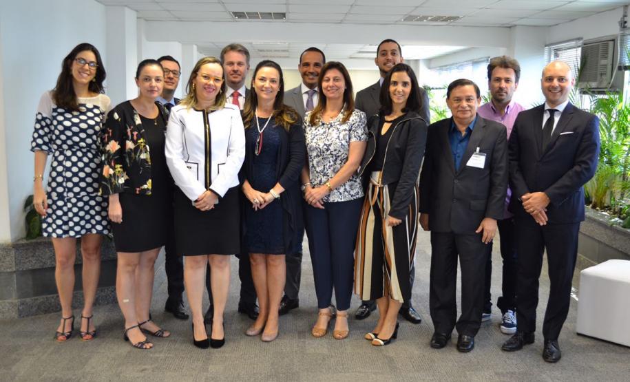 Pge/PR assina termo de cooperação Pge/PR assina termo de cooperação