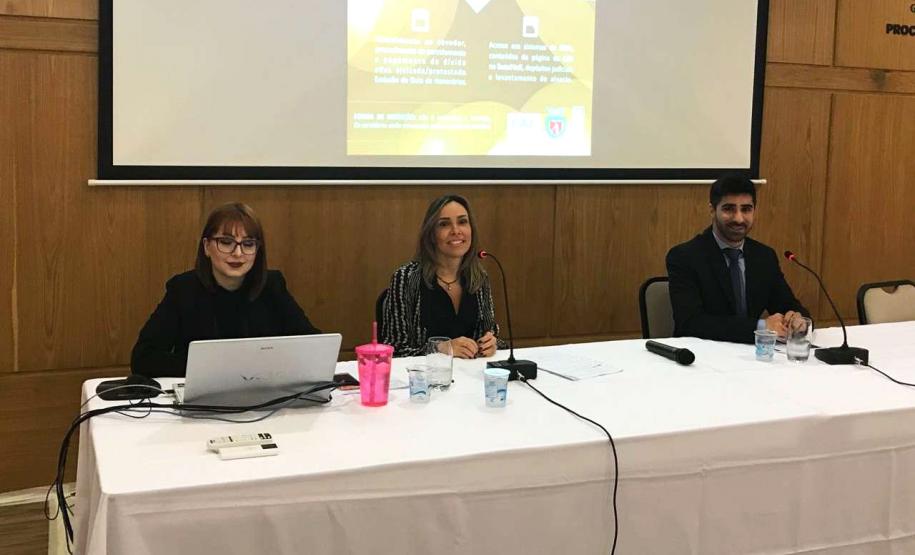 PGE realiza reunião técnica visando à uniformização e ao aprimoramento do atendimento ao cidadão PGE realiza reunião técnica visando à uniformização e ao aprimoramento do atendimento ao cidadão