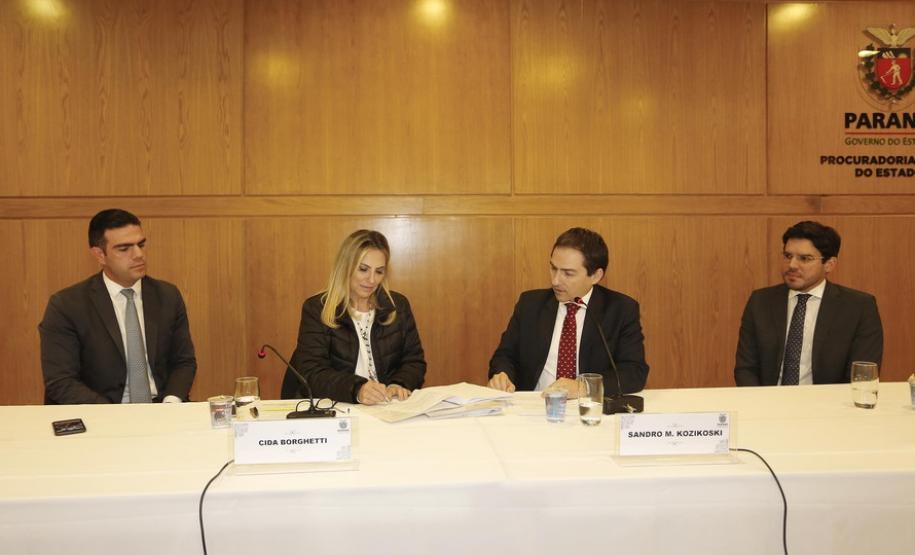 Assinatura anteprojetos 1 Assinatura