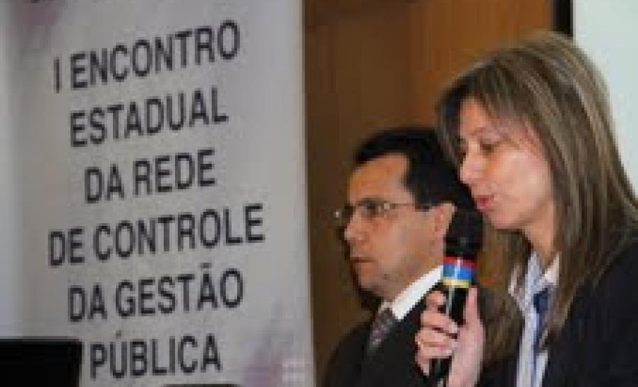 Procuradora Leila Cuellar dá as boas vindas em nome da Procuradora-Geral em exercício, Marisa Zandonai