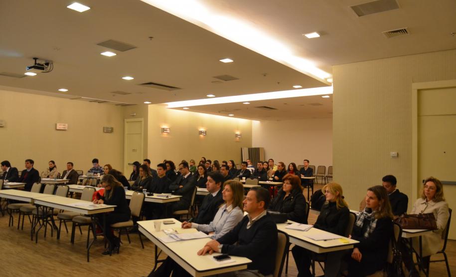 PGE discute Regime Diferenciado de Contratações Públicas O evento teve 64 participantes