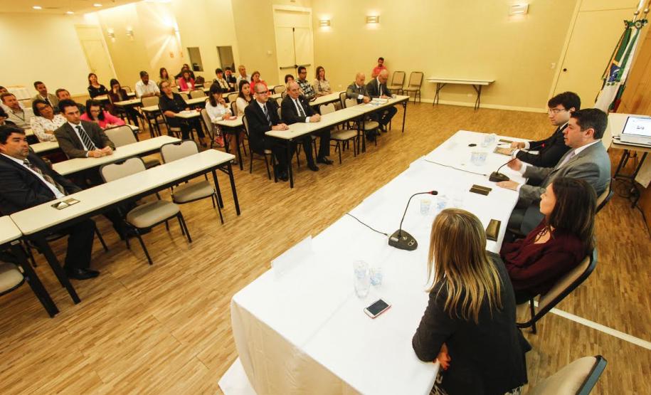 PGE apresenta boas práticas de controle de gestão pública Perspectivas para um plano estratégico e ações integradas para recuperação de crédito são apresentadas em encontro da Rede de Controle de Gestão Pública