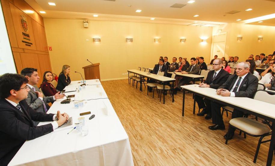 PGE apresenta boas práticas de controle de gestão pública Perspectivas para um plano estratégico e ações integradas para recuperação de crédito são apresentadas em encontro da Rede de Controle de Gestão Pública