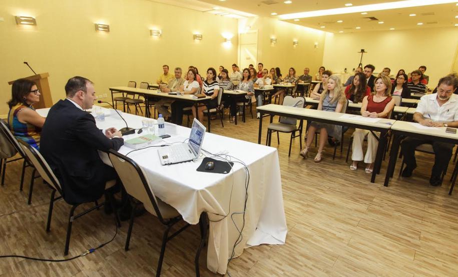 Para André Luiz Bäuml Tesser, cada uma das áreas tem muito a contribuir com a outra, mas para isso é preciso entender e vivenciar na prática a dinâmica dos dois campos do Direito.