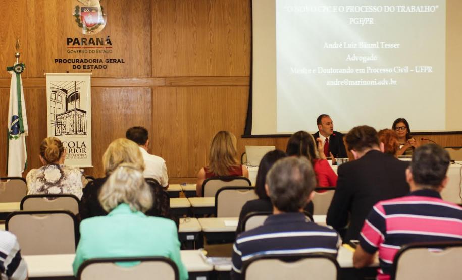 Tema do Novo CPC e processo do Trabalho foi debatido com o professor André Luiz Bäuml Tesser.